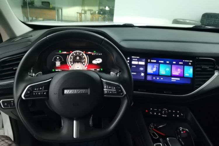 Used Haval F7 2021 1.5T Two-Wheel Drive i-Trend Center Console