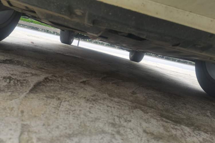 Used Haval F7 2021 2.0T Two-Wheel Drive i-Van Chassis Front