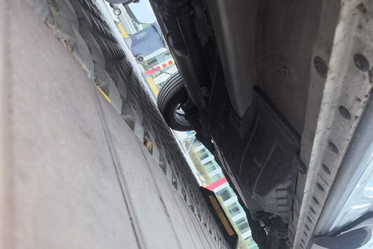 Used Haval F7 2021 2.0T All-Wheel Drive iJoy Chassis Front Left