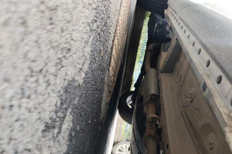 Used Haval F7 2021 1.5T Two-Wheel Drive iXuan Chassis Front Right