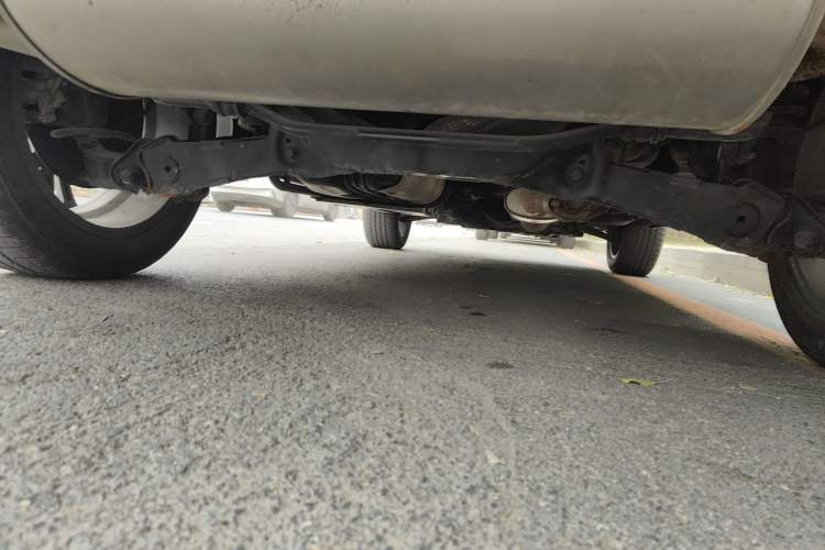 Used Haval F7 2021 2.0T Two-Wheel Drive i-Van Chassis Rear