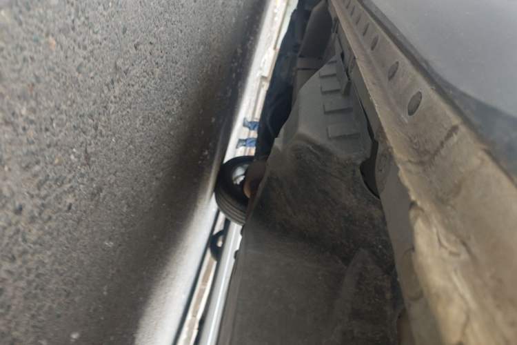 Used Haval F7 2021 2.0T Two-Wheel Drive i-Van Chassis Rear Left