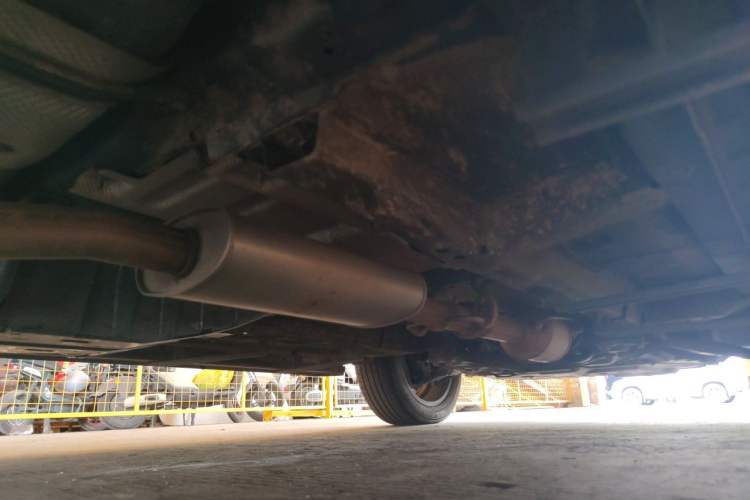 Used Haval F7 2021 2.0T Two-Wheel Drive i-Van Chassis Rear Right