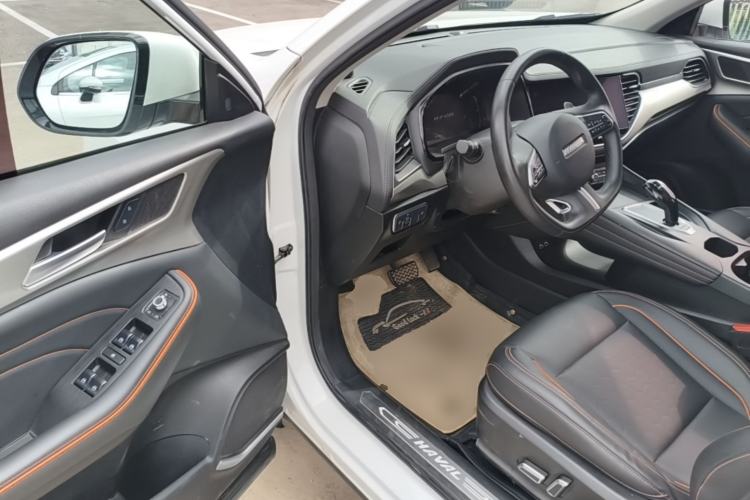 Used Haval F7 2021 2.0T Two-Wheel Drive i-Active Driver Seat
