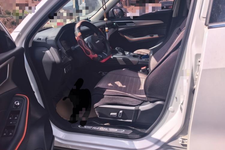 Used Haval F7 2021 1.5T Two-Wheel Drive iShow Driver Seat