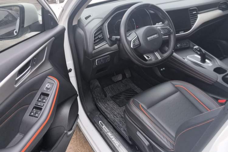 Used Haval F7 2021 1.5T Two-Wheel Drive iXuan Driver Seat