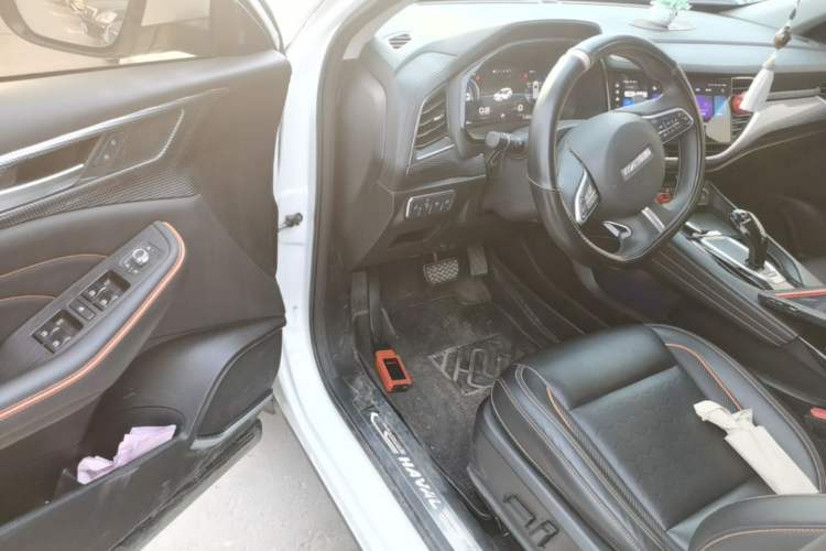 Used Haval F7 2021 2.0T Two-Wheel Drive i-Van Driver Seat