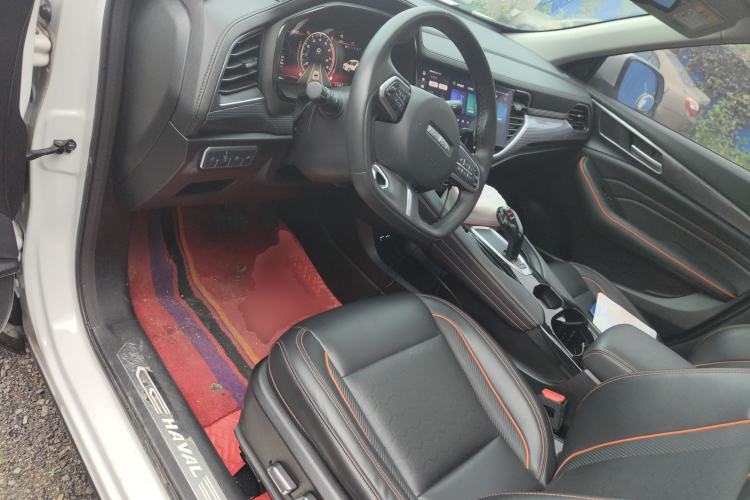 Used Haval F7 2021 2.0T Two-Wheel Drive i-Van Driver Seat