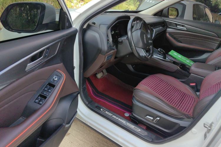 Used Haval F7 2021 2.0T All-Wheel Drive iJoy Driver Seat
