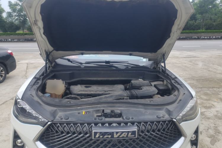 Used Haval F7 2021 2.0T Two-Wheel Drive i-Van Engine Bay