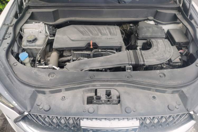Used Haval F7 2021 1.5T Two-Wheel Drive i-Type Engine Bay