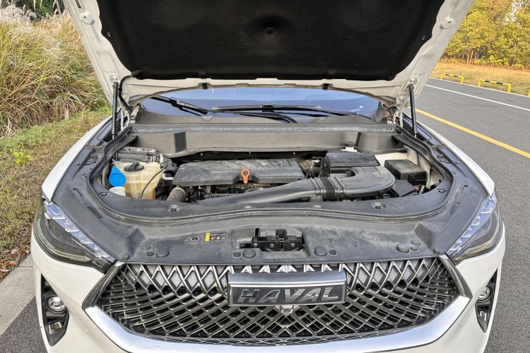 Used Haval F7 2021 1.5T Two-Wheel Drive i-Type Engine Bay