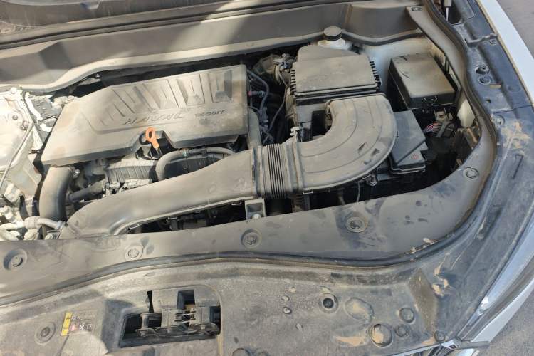 Used Haval F7 2021 1.5T Two-Wheel Drive iXuan Engine Bay Left