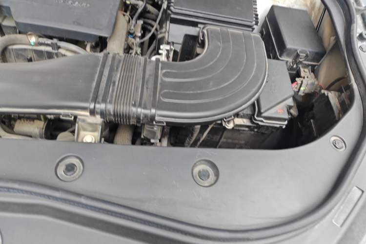 Used Haval F7 2021 1.5T Two-Wheel Drive i-Type Engine Bay Left