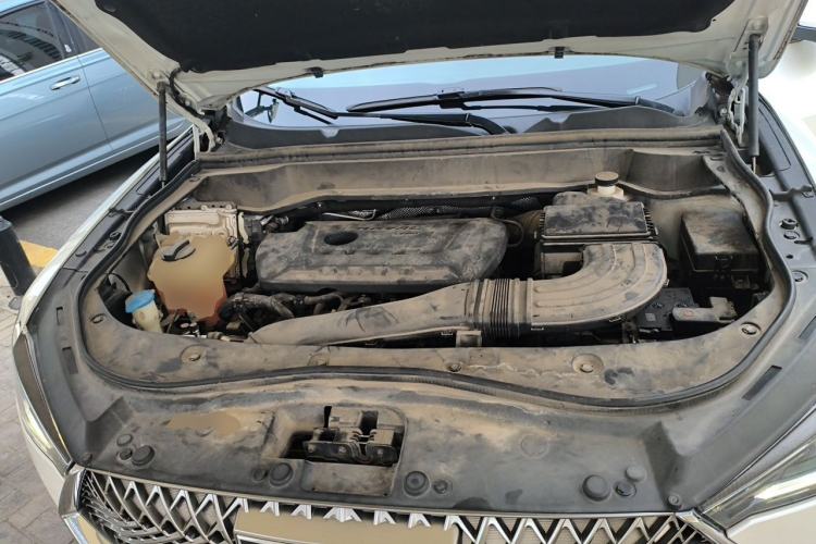 Used Haval F7 2021 2.0T All-Wheel Drive iJoy Engine Bay