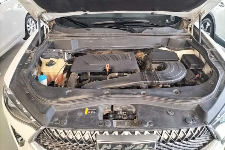 Used Haval F7 2021 1.5T Two-Wheel Drive i-Type Engine Bay