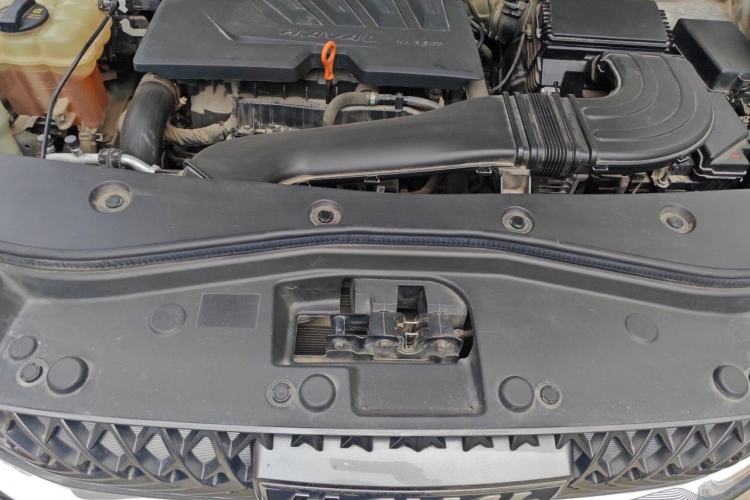 Used Haval F7 2021 1.5T Two-Wheel Drive i-Type Engine Bay