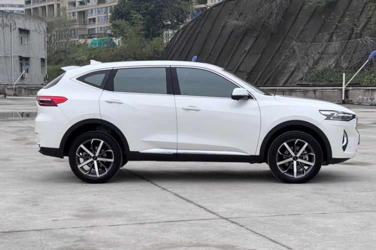 Used Haval F7 2021 1.5T Two-Wheel Drive i-Trend Exterior 2
