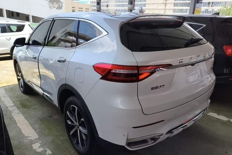 Used Haval F7 2021 1.5T Two-Wheel Drive i-Trend Exterior 2