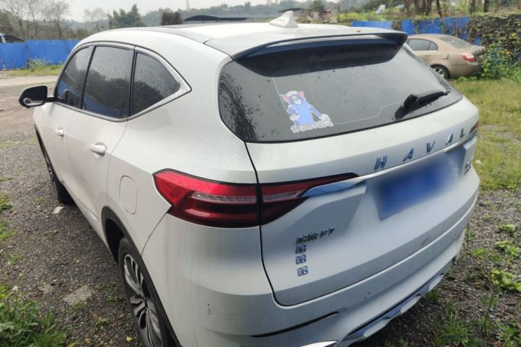 Used Haval F7 2021 2.0T Two-Wheel Drive i-Van Exterior 2