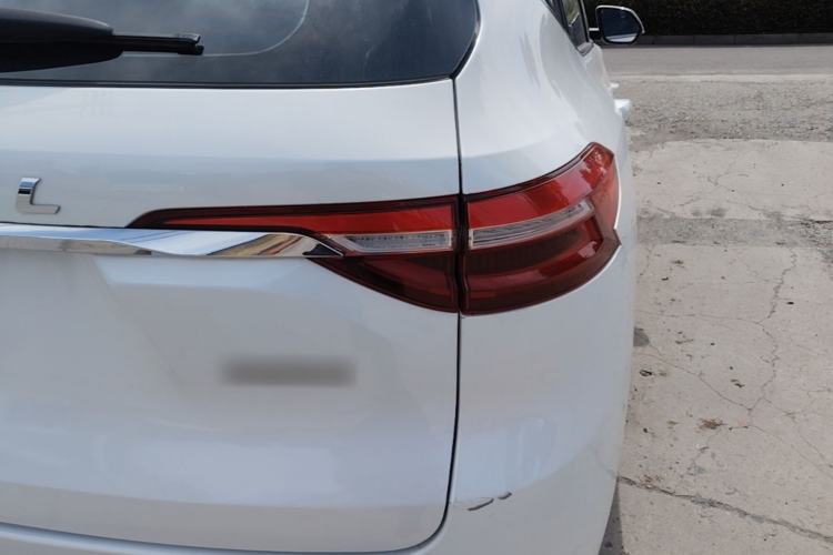 Used Haval F7 2021 1.5T Two-Wheel Drive i-Trend Exterior 3