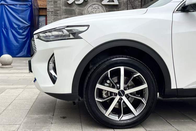 Used Haval F7 2021 1.5T Two-Wheel Drive iXuan Exterior 4