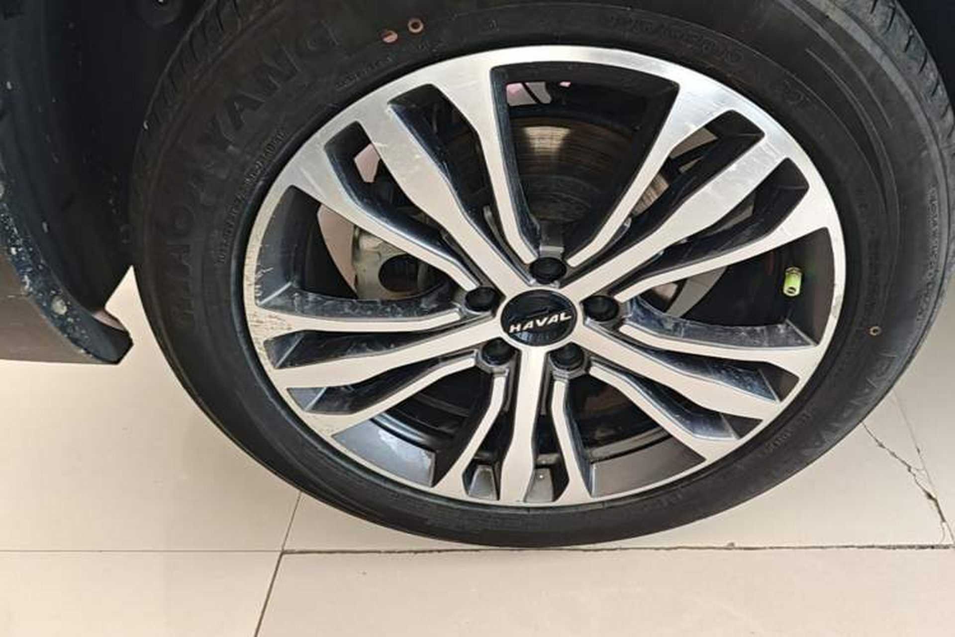 Used Haval F7 2021 2.0T Two-Wheel Drive i-Van Exterior 5