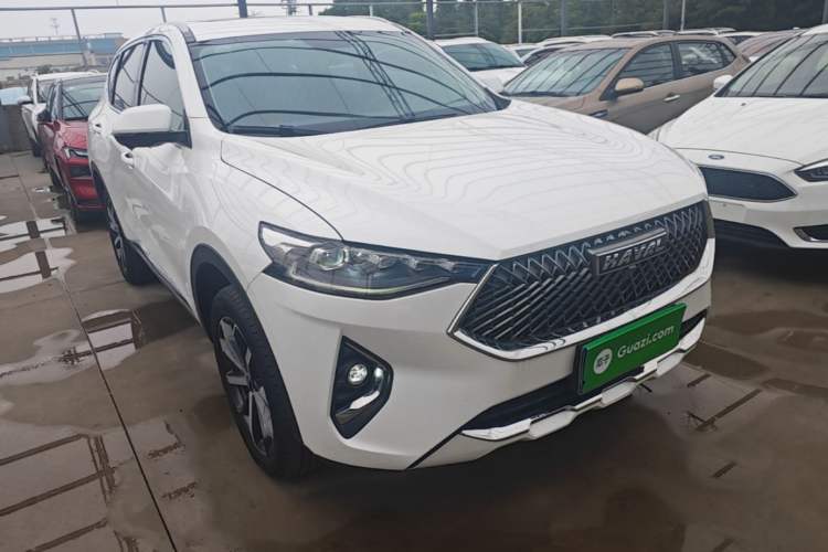 Used Haval F7 2021 1.5T Two-Wheel Drive iXuan Front Right 45 Deg