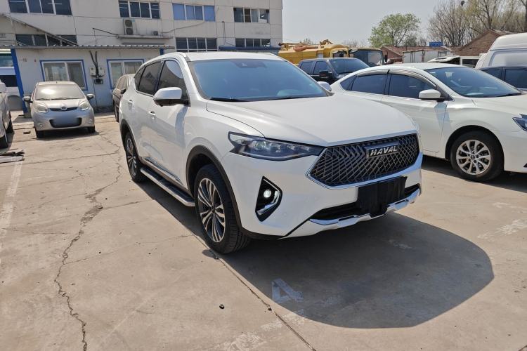 Used Haval F7 2021 2.0T All-Wheel Drive iJoy Front Right 45 Deg