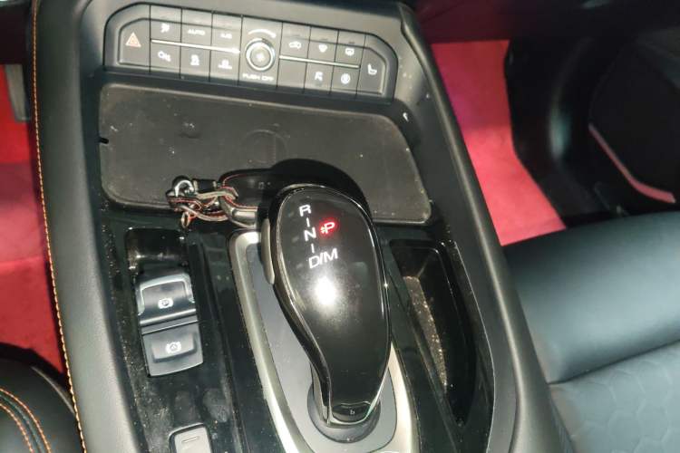 Used Haval F7 2021 1.5T Two-Wheel Drive i-Trend Gear Lever