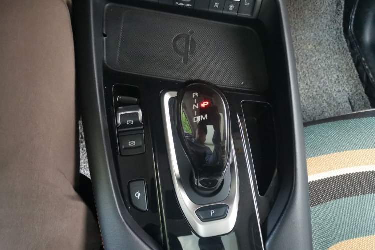 Used Haval F7 2021 1.5T Two-Wheel Drive i-Trend Gear Lever
