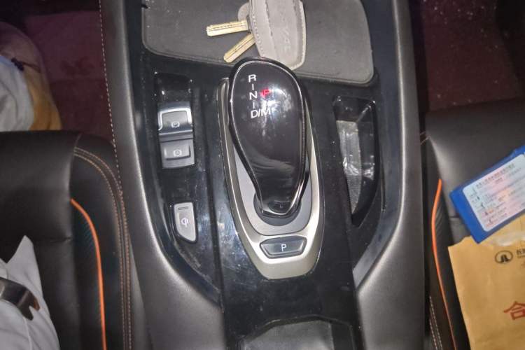 Used Haval F7 2021 1.5T Two-Wheel Drive i-Trend Gear Lever