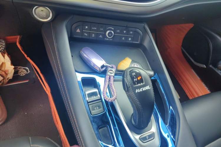 Used Haval F7 2021 1.5T Two-Wheel Drive i-Type Gear Lever