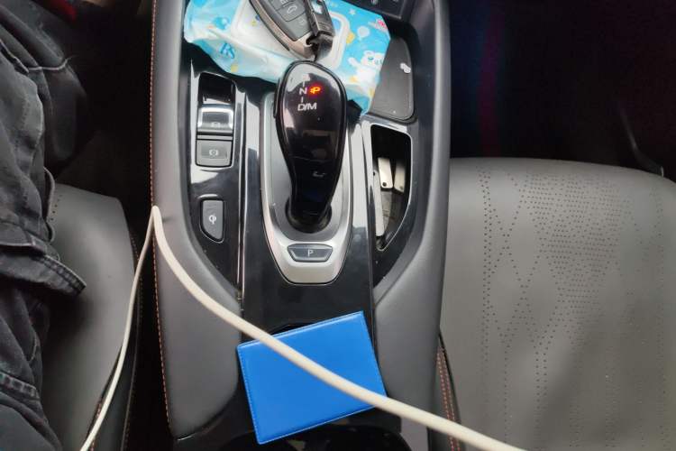 Used Haval F7 2021 1.5T Two-Wheel Drive i-Trend Gear Lever