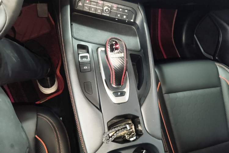 Used Haval F7 2021 2.0T Two-Wheel Drive i-Active Gear Lever