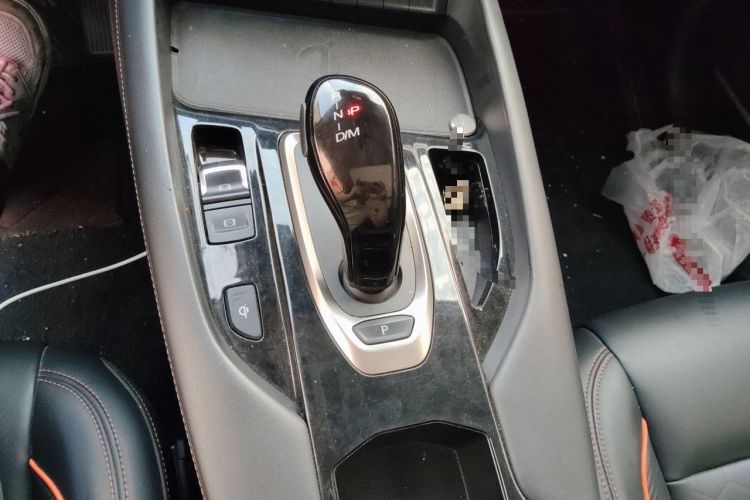 Used Haval F7 2021 1.5T Two-Wheel Drive i-Trend Gear Lever
