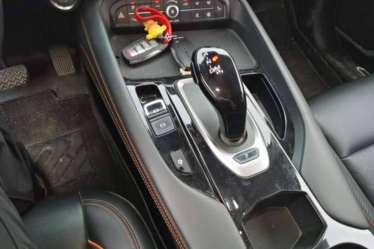 Used Haval F7 2021 2.0T Two-Wheel Drive i-Van Gear Lever