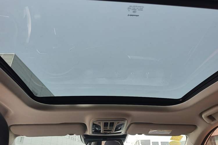 Used Haval F7 2021 2.0T Two-Wheel Drive i-Van Headliner