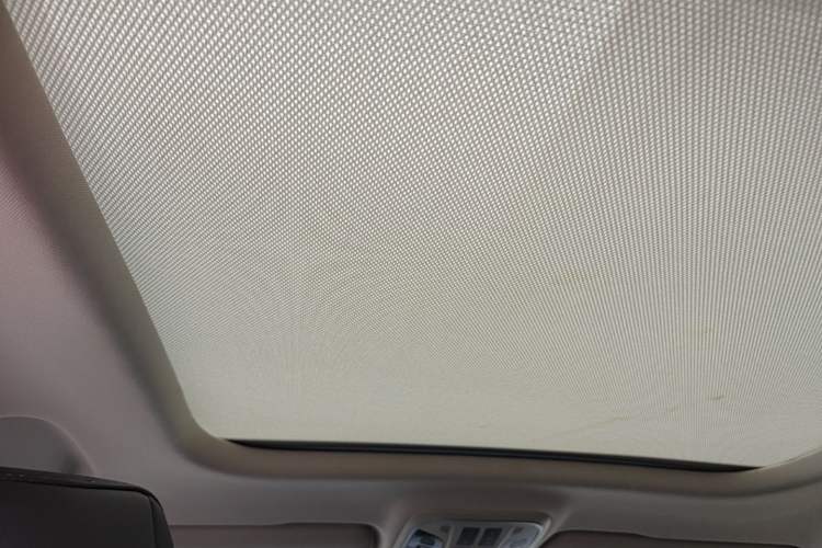 Used Haval F7 2021 2.0T Two-Wheel Drive i-Active Headliner