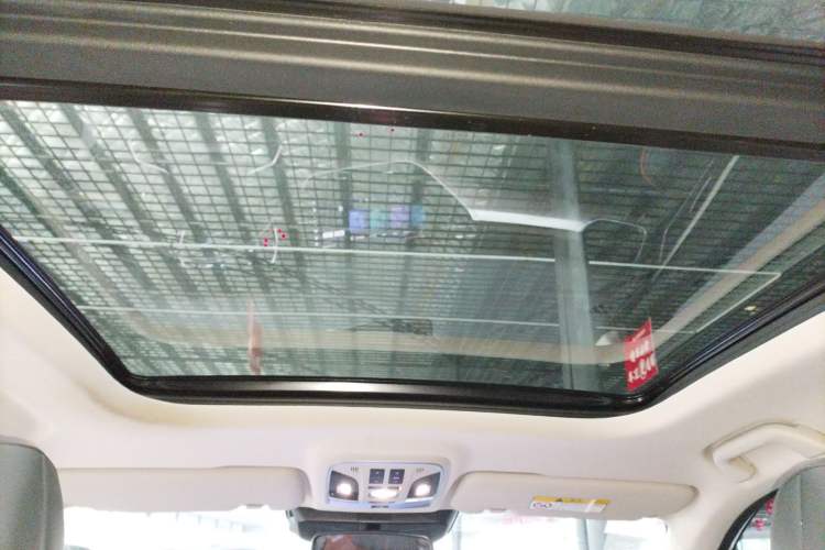 Used Haval F7 2021 1.5T Two-Wheel Drive i-Type Headliner