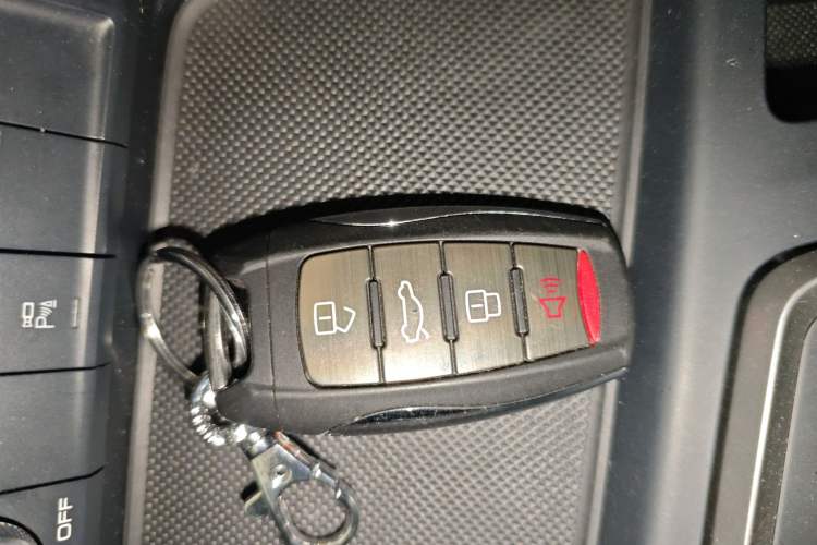 Used Haval F7 2021 1.5T Two-Wheel Drive iXuan Interior 1