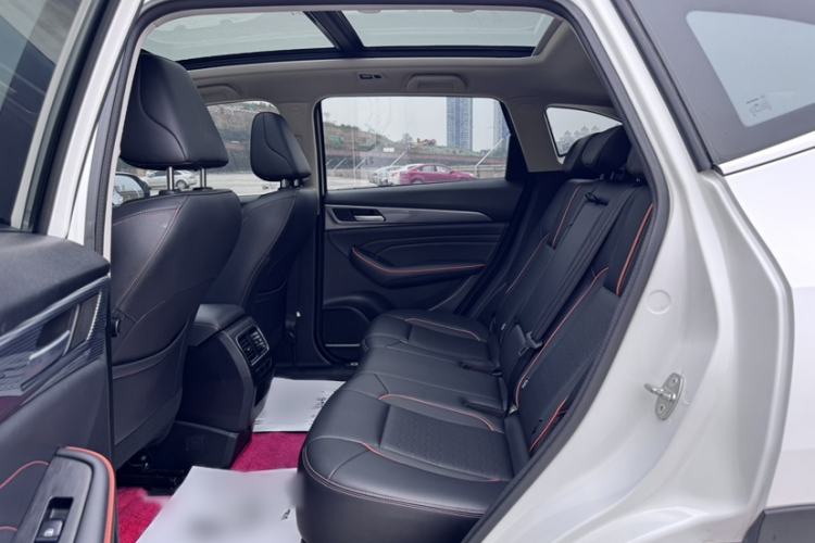 Used Haval F7 2021 1.5T Two-Wheel Drive i-Trend Interior 10