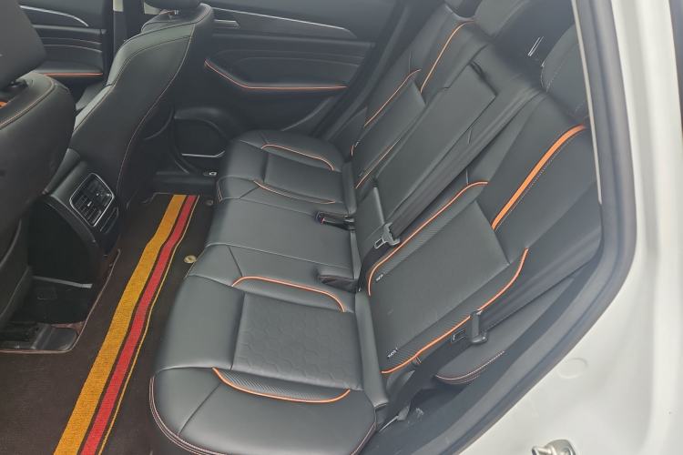 Used Haval F7 2021 2.0T All-Wheel Drive iJoy Interior 2
