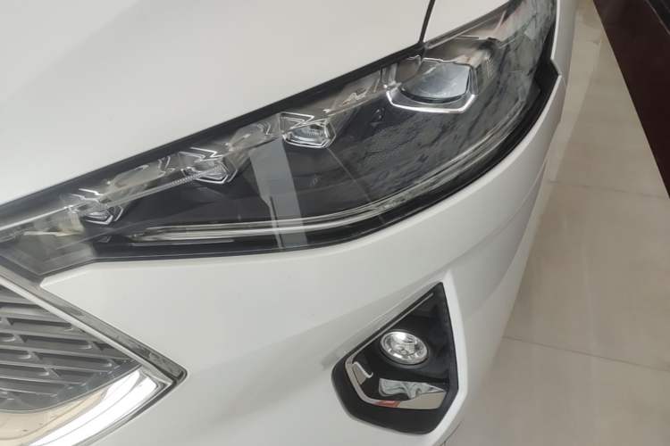 Used Haval F7 2021 1.5T Two-Wheel Drive iXuan Left Front Headlight