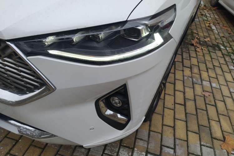 Used Haval F7 2021 2.0T All-Wheel Drive iJoy Left Front Headlight