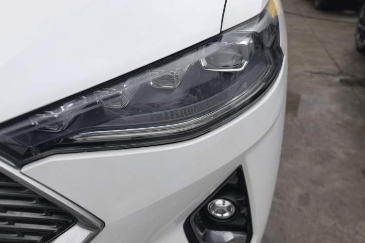 Used Haval F7 2021 1.5T Two-Wheel Drive iXuan Left Front Headlight