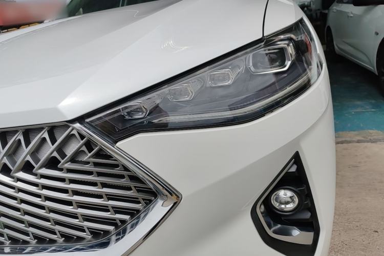Used Haval F7 2021 2.0T Two-Wheel Drive i-Van Left Front Headlight