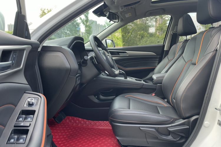 Used Haval F7 2021 1.5T Two-Wheel Drive iXuan Left Front Seat