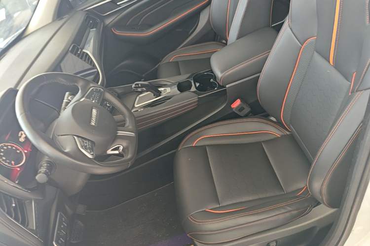 Used Haval F7 2021 2.0T Two-Wheel Drive i-Van Left Front Seat