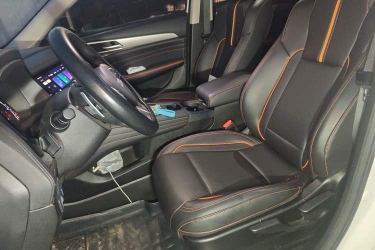 Used Haval F7 2021 1.5T Two-Wheel Drive iXuan Left Front Seat